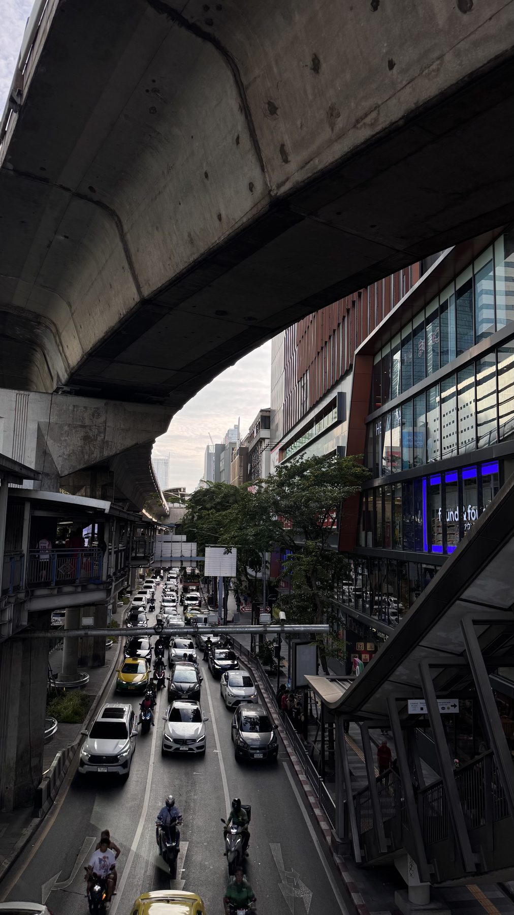 Bangkok street beneath the elevated train tracks